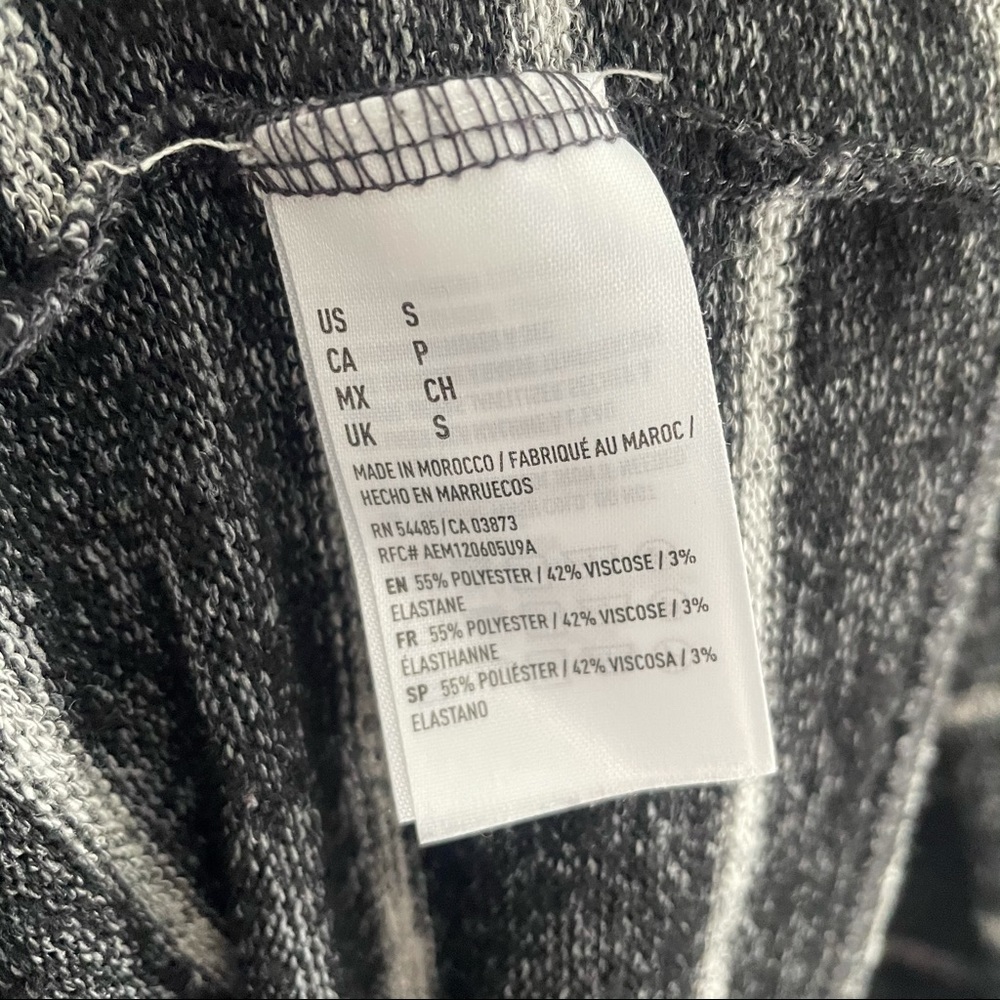 American Eagle Cardigan - Picture 5 of 5